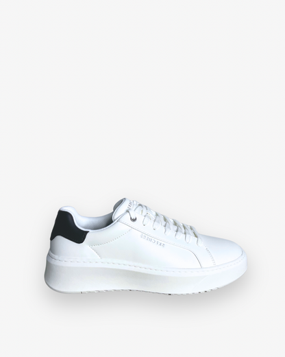 Sapatilha Skechers Court Break Suit