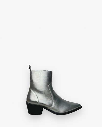 Bota Antryx