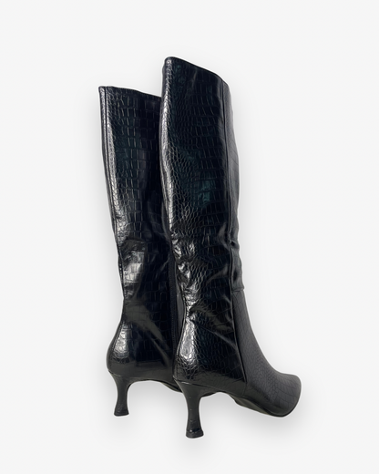 Bota Burlesque